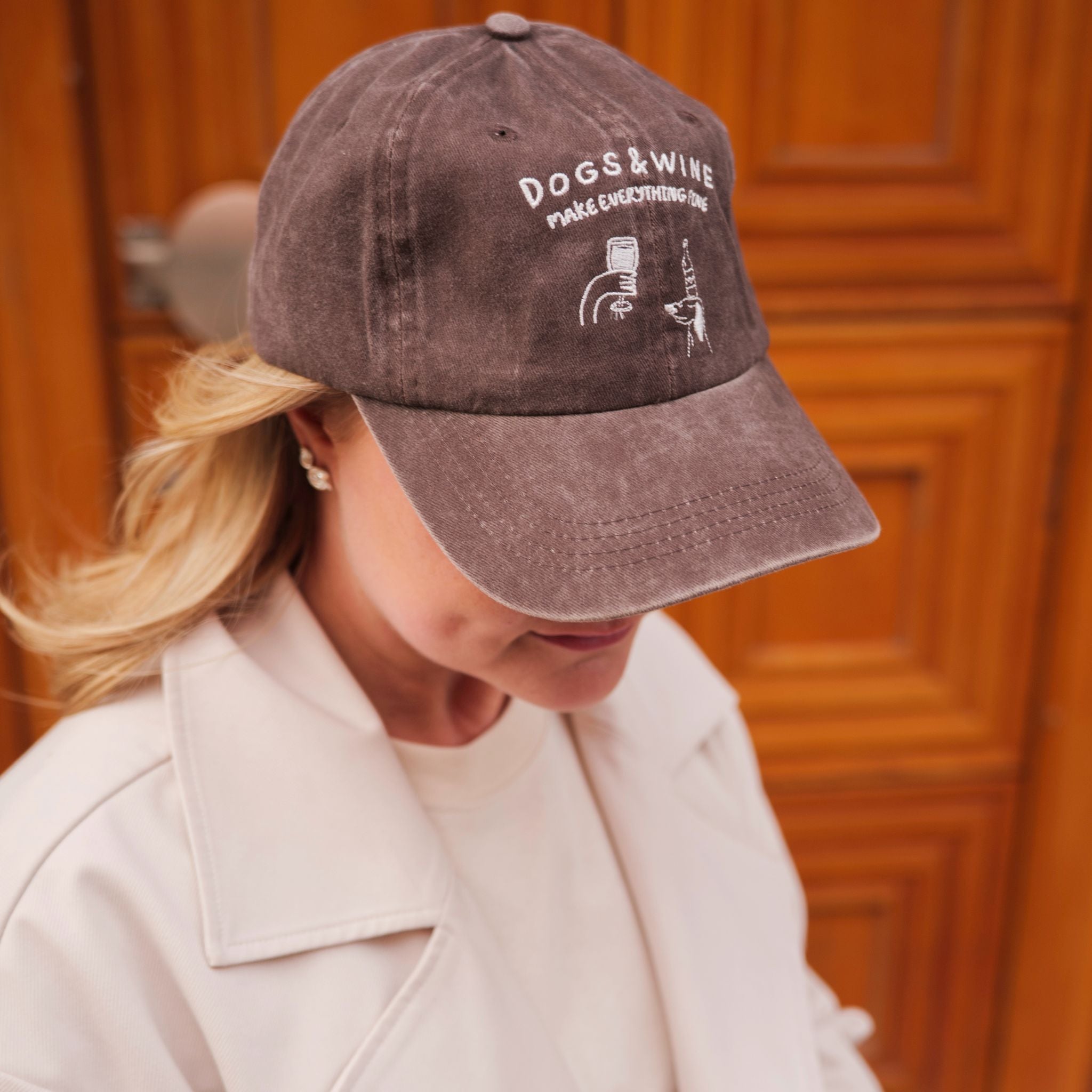 Brown Denim Cap - Logo "Dogs & Wine Make Everything Fine"