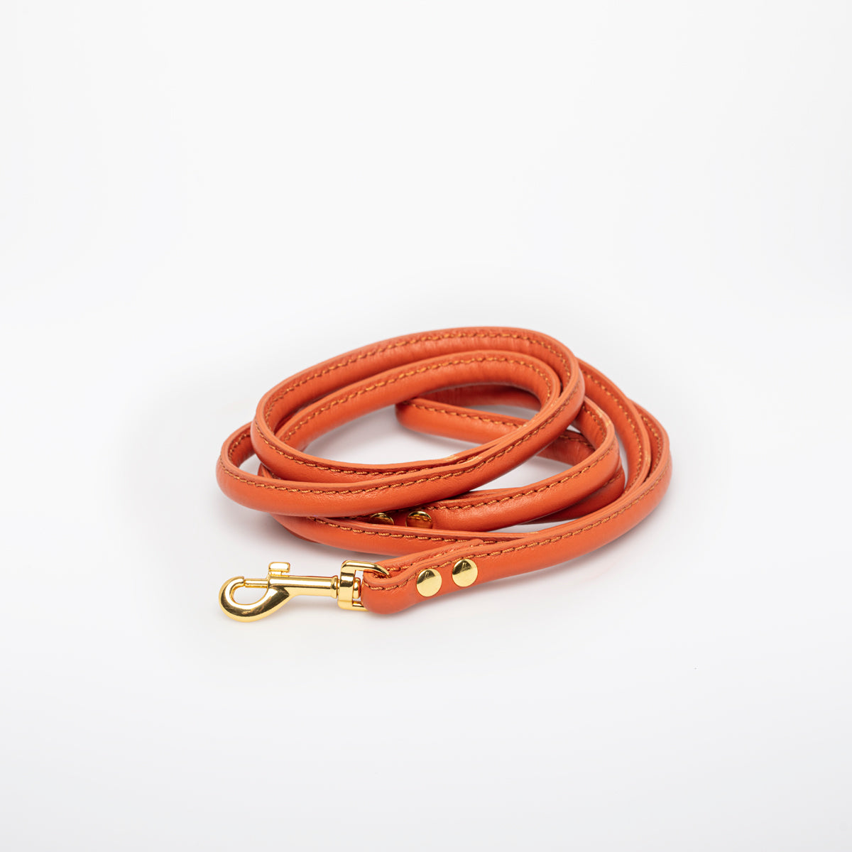 image - Cognac Leather Lead Medium